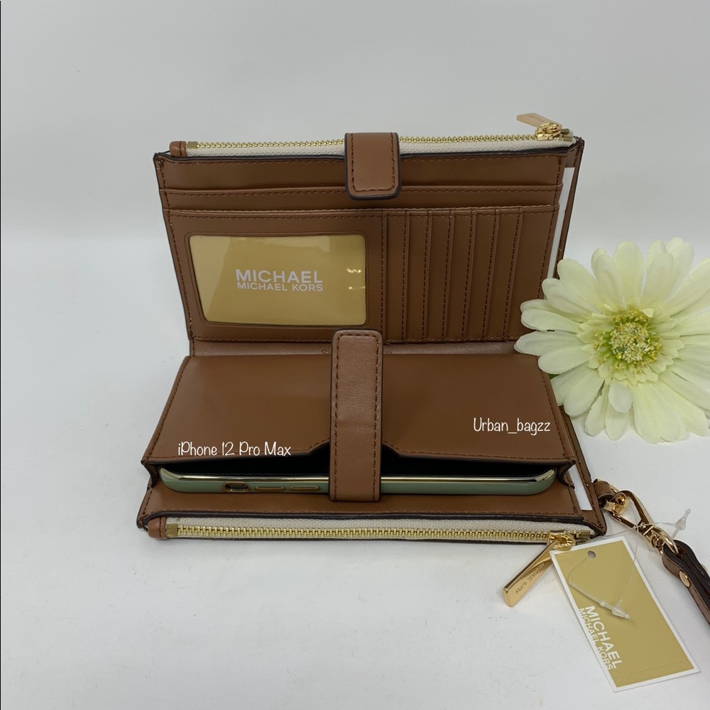 Michael Kors Large Double Zip Wristlet Wallet - Picture 8 of 10